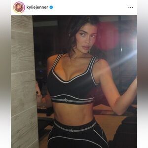 Alo 2 piece set rare colour